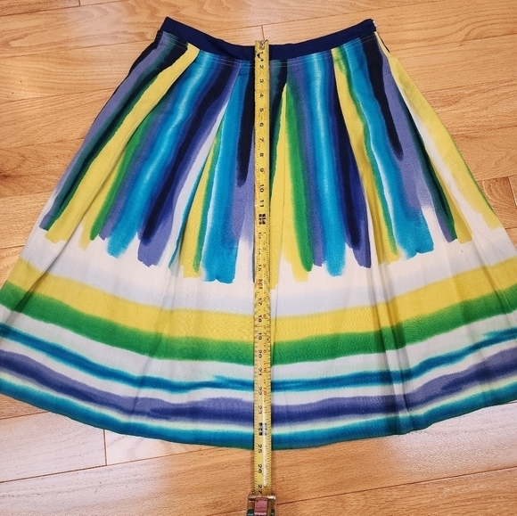 Calvin Klein Multicolored A-Line Lined Striped Knee Length Skirt Women's Size 6 - Picture 6 of 9